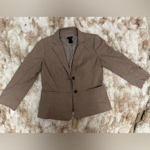 Ann Taylor factory brown blazer size 0. Used.